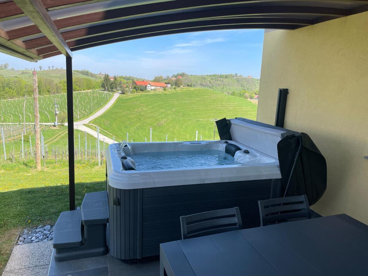 Liveza House Počitniška hiša Miklavz pri Ormozu